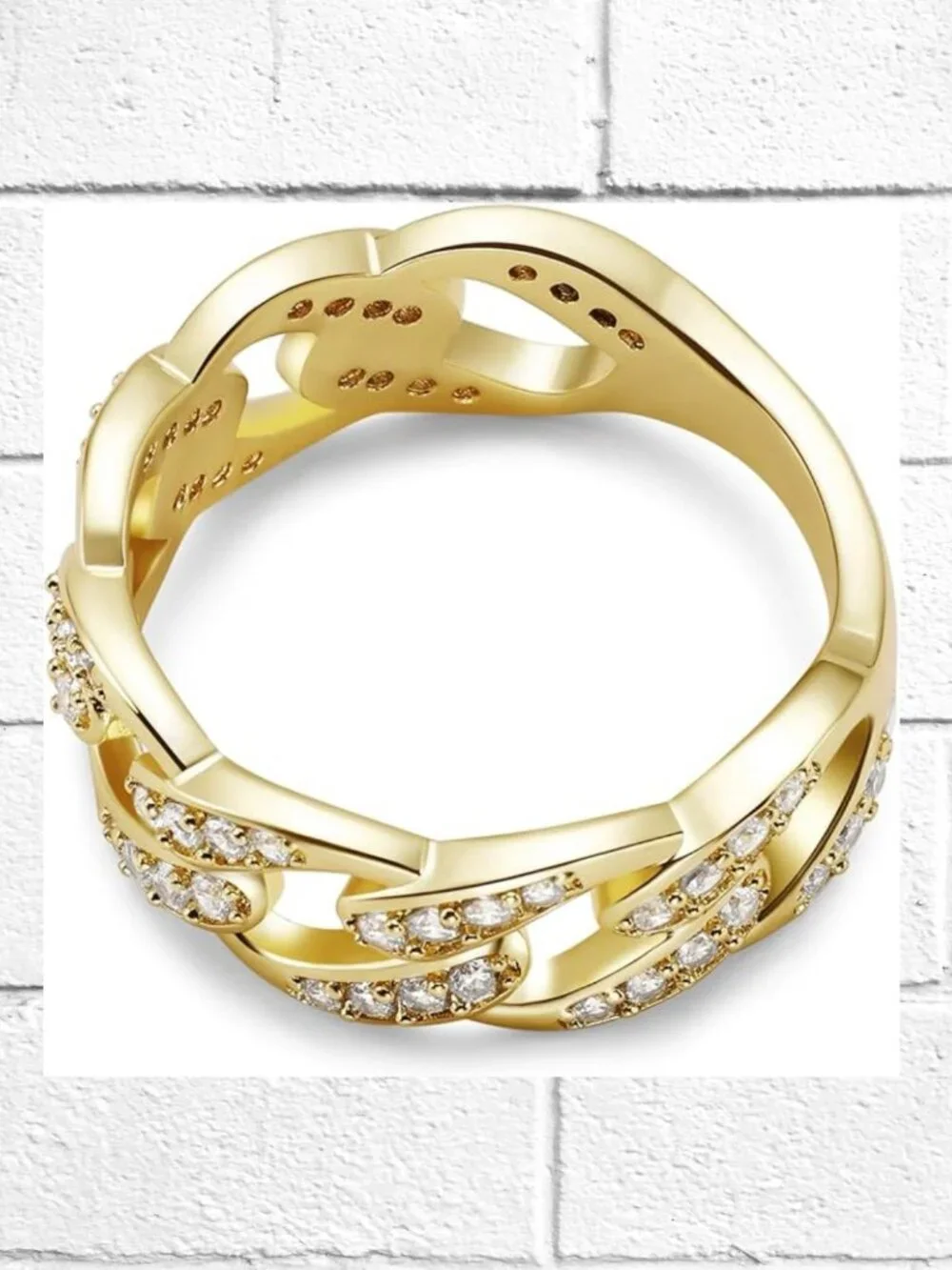 NWT! 14K Gold-Plated Ring with Cuban Chain Link Design and Inset CZ's - Size 7
